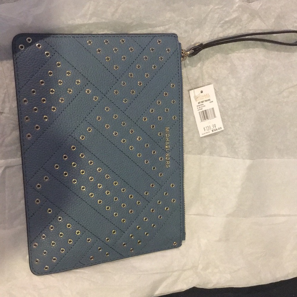 Michael Kors NWT wristlet jet set travel clutch XL
